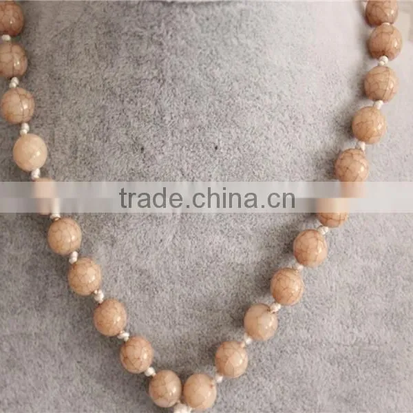 Hot Selling Fashion Design Acrylic Beads Necklace Women Necklace Jewerly photo-3