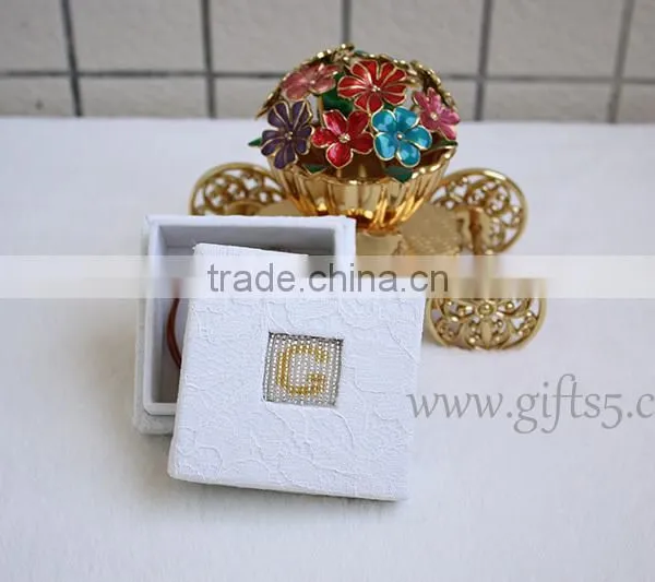 Elegant White Wedding Jewelry Gift Boxes With Beaded Name Plate of G photo-2