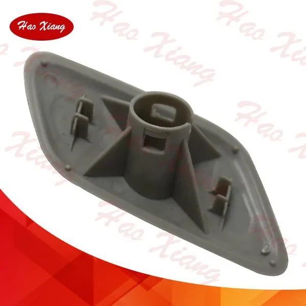 85045-09901 85045-05041 Headlamp Washer Cover For Toyota AVENSIS T25 2006-2008 photo-2