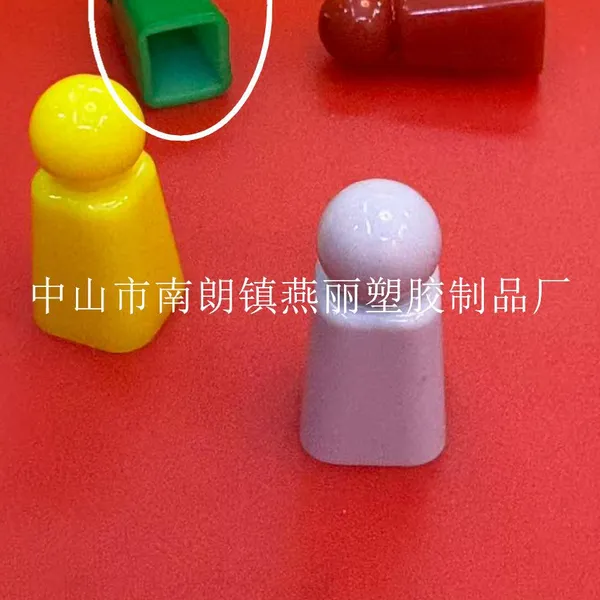 we Produce Plastic Token Plastic Stand Plastic Board Traffic Token Toy Capsule photo-5