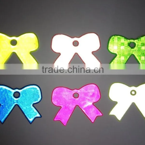Wholesales Customized PVC BOW Reflective Key Chain photo-2