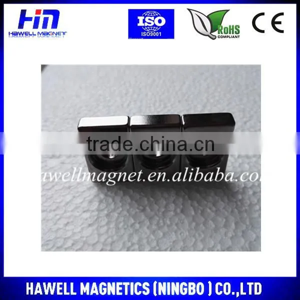 NdFeB Magnet Manufacturer N52 Super Strong Sintered NdFeB Magnet photo-4