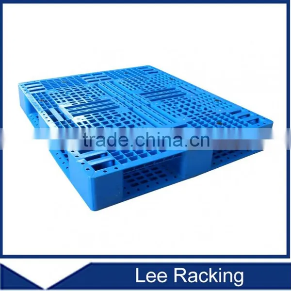 stackable pallet storage