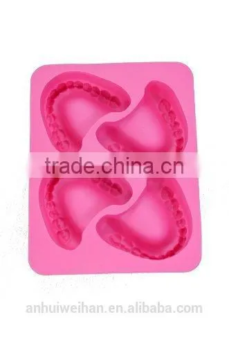 Fasioonable New Disign High Quality Food Grade Horror Teeth Shaped Ice Tray
