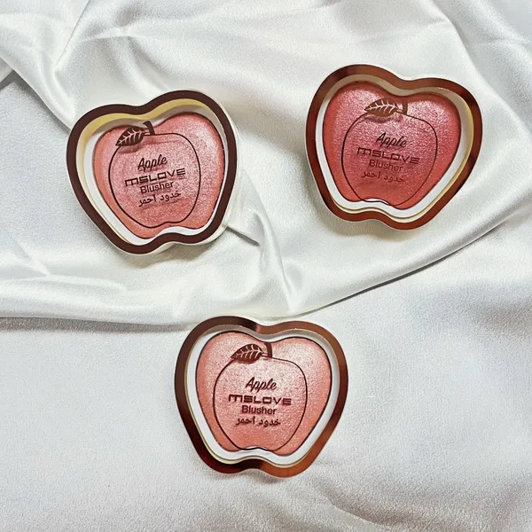 Customized Blusher Palette With High Lighter Face Powder Oem Highlighting Blusher Bronzer Makeup Palette photo-4