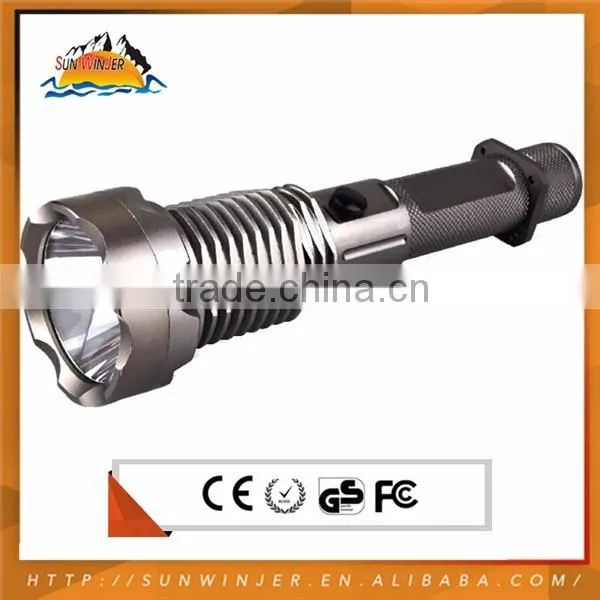 3000mAh Output 100LM Aluminium Rechargeable Led Torch photo-3
