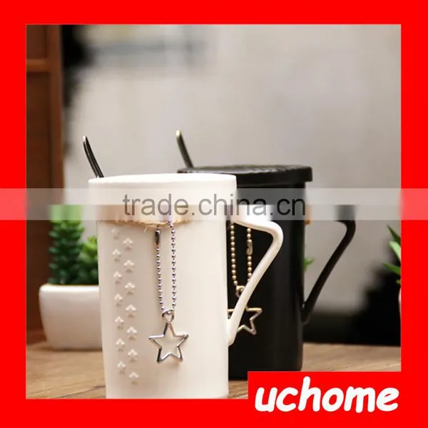 UCHOME Ceramic Romantic Matching Couple Coffee Mugs With Lid And Spoon Pendant Coffe Cup photo-4
