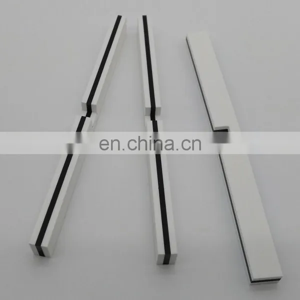 Supply All Kinds of Magnetic Rubber Strips Made in China photo-4