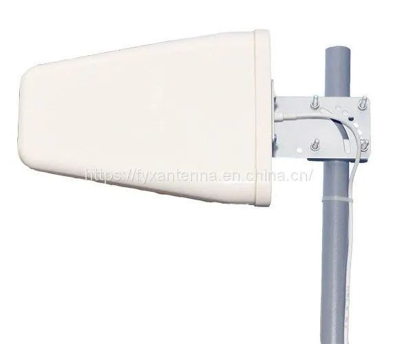 4G LTE LPDA Outdoor Panel Antenna Signal Booster Antenna