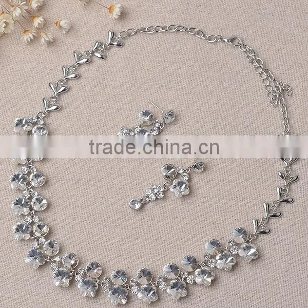 Fashion Jewelry Wholesale Korean Style Elegant Flower Necklace Set photo-4