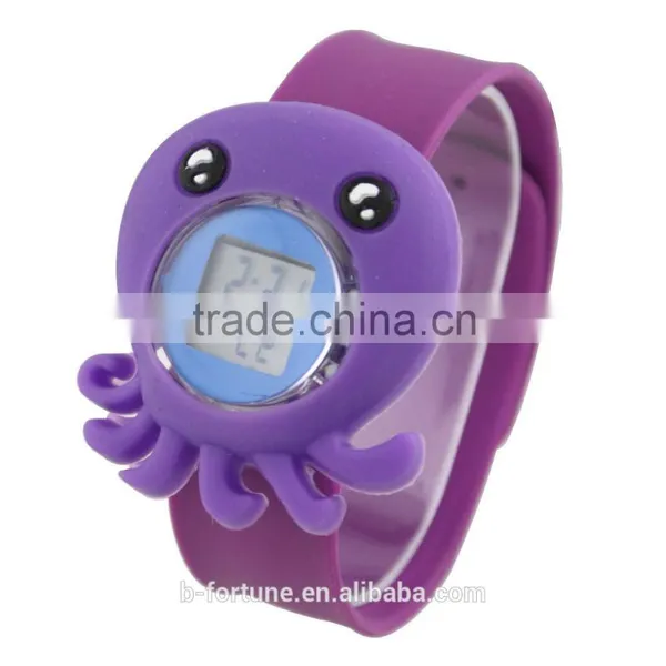 LP1511 Wholesale Digital Movement LCD Silicone Cartoon Watch photo-3