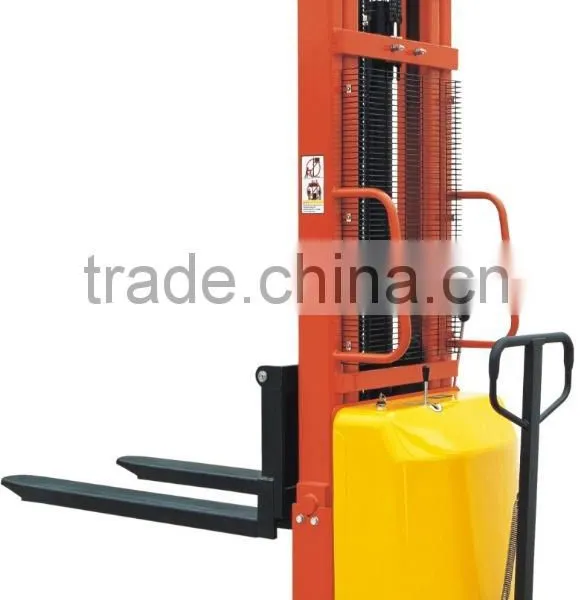 Semi-Electric Stacker EMS 0630