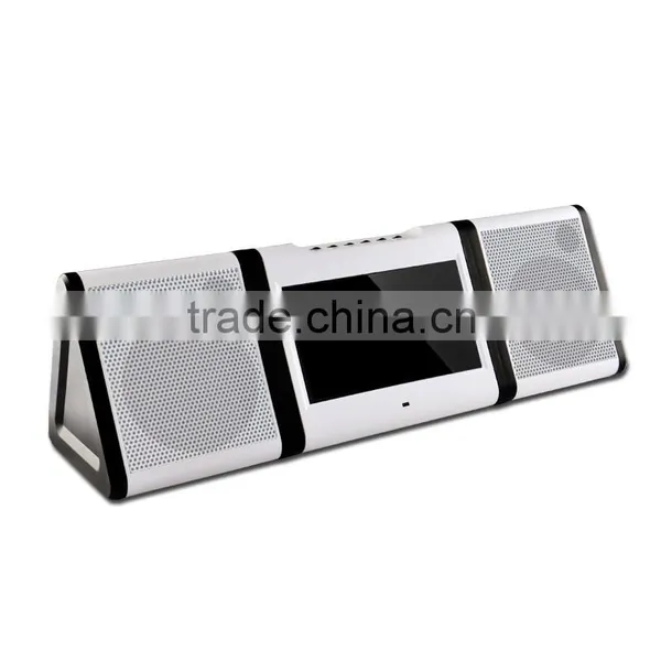 Outdoor and Home Entertainment 10.1 Inch Hard Disk Portable Karaoke Player photo-2