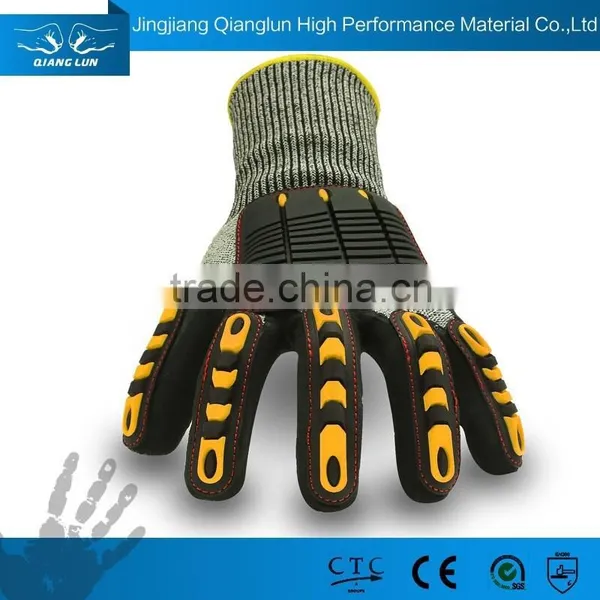 Top Quality 13 Guage Cut Resistant HPPE Coated Black Nitrile Mechanical Work Gloves En388