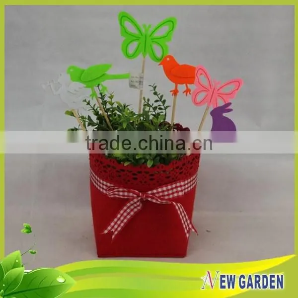 Good Quality Animal Shape At The Top Round Wood Stick For Planter photo-2