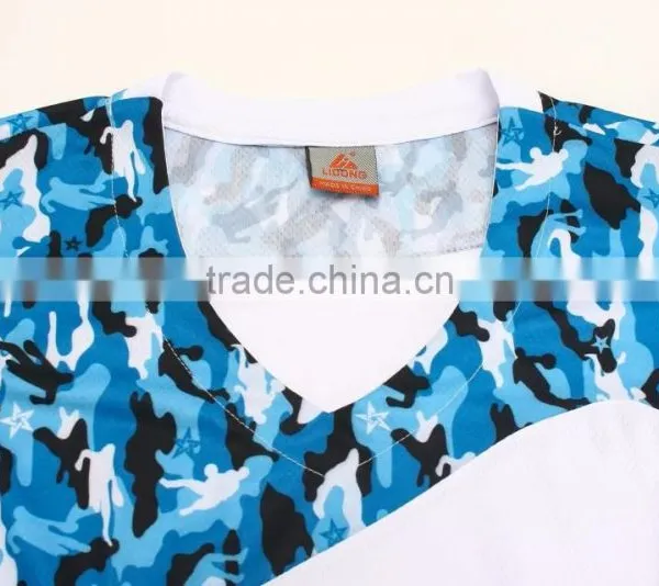 China Factory Custom Boy Fashion Sublimate Logo Basketball Uniform for Team photo-5