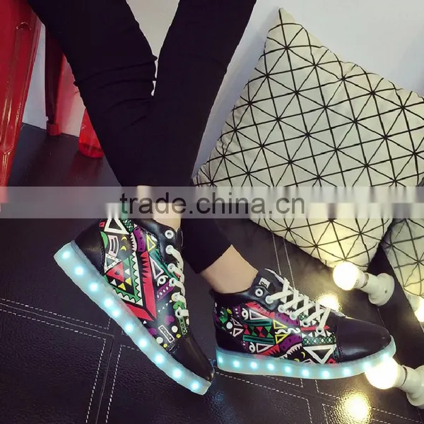 HFR-T1731 2017 New Arrival Fashion Flower Printing Led Shoes photo-2