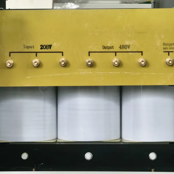 220V to 380V Voltage Transformer 15kva 30kva 50kva for Workshop Power Supply photo-3