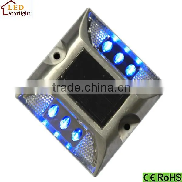 Solar Powered Traffic Road Warning Markers Light With Super Brightness Light photo-3