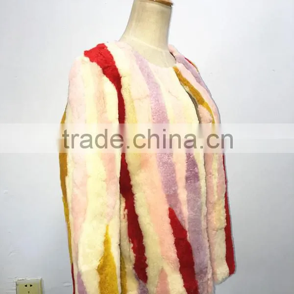 Cheap Price Korea Style Women Short Mixed Color Sheep Fur Coat photo-4