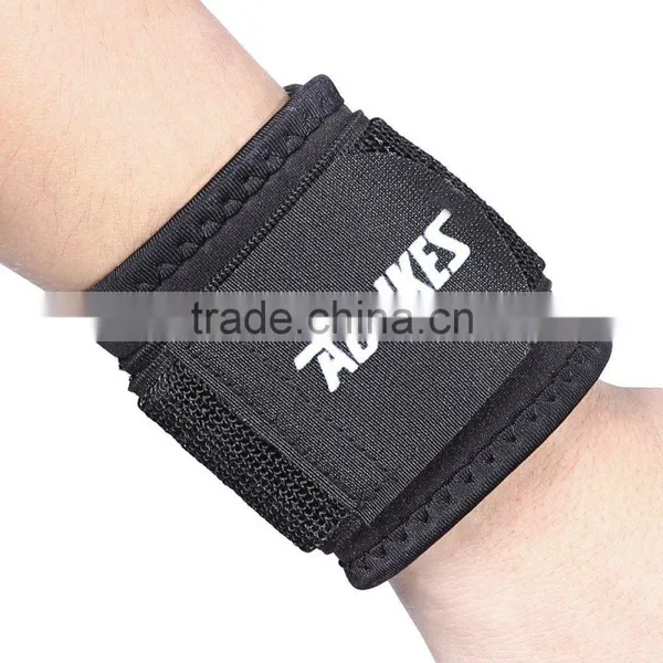 AOLIKES A - 7936 Adjustable Elastic Wrist Support Reliable Weight Lifting Cuff Wrist Guard Wristguard Bandage Wrap Guard Strap photo-3