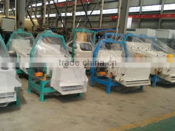 2017 Good Quality Sieve Separator Vibration Screener for Oil Seeds photo-2