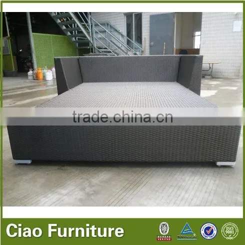 Budget Outdoor Patio Daybed photo-3