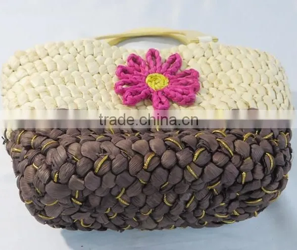 Natural Material Hand Weaving Girl Straw Bag for Sale photo-3