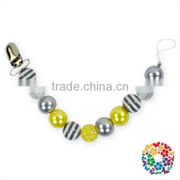 Unisex BPA Free Plastic Beads Pacifier Clip Many Style Baby Pacifier Clip photo-2