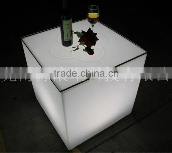 Modern Popular 16 Colors Changing Glowing Led Cube Tables photo-4