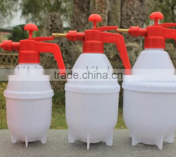 Cheap Garden Plastic Watering Can photo-4