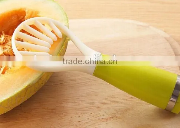 Promotional Kitchen Tool Multifunction Plastic Fruit Corer / Pitter and Slicer photo-3