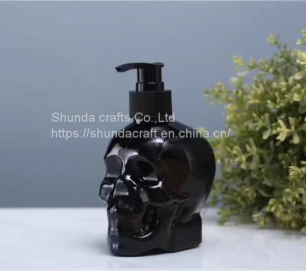 30ml,60ml,120ml Glass Perfume Skull Sanitizer Bottle Air Diffuser Bottle For Home Bottle