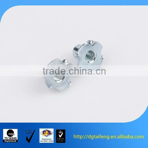 Galvanized Carbon Steel Tee Nuts With 4 Prong DIN1624 photo-6