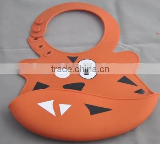 New Design Custom Brand BPA Free Soft Bandana Silicone Baby Bibs With 2 Sizes photo-6