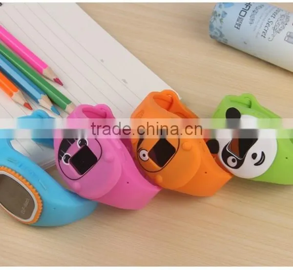 2015 Latest Gps Kid Locator Watch Phone Two Way Talk Kids Children Smart Watch Phone GPS Track With SOS Button Kids Smart Watch photo-5