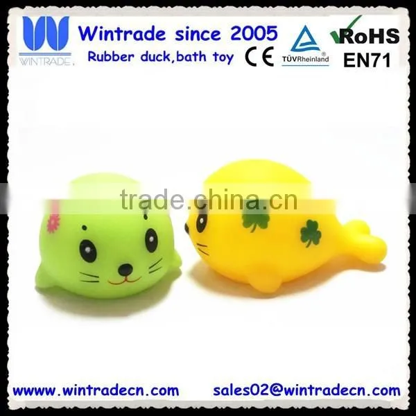 Rubber Animal Floating Seal Squeak Toy