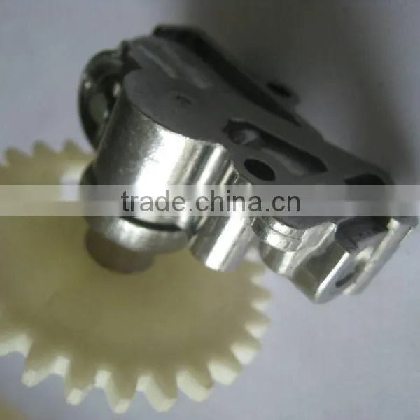 Chain Saw Spare Parts Oil Pump (all Kind of Chainsaw Parts Can be Provided) photo-3