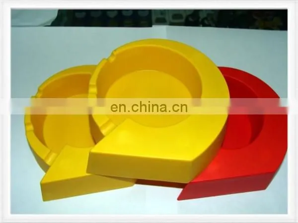 Portable Ashtray Pocket Ashtray Plastic Ashtray in Square Design Red Color Pass REACH photo-4