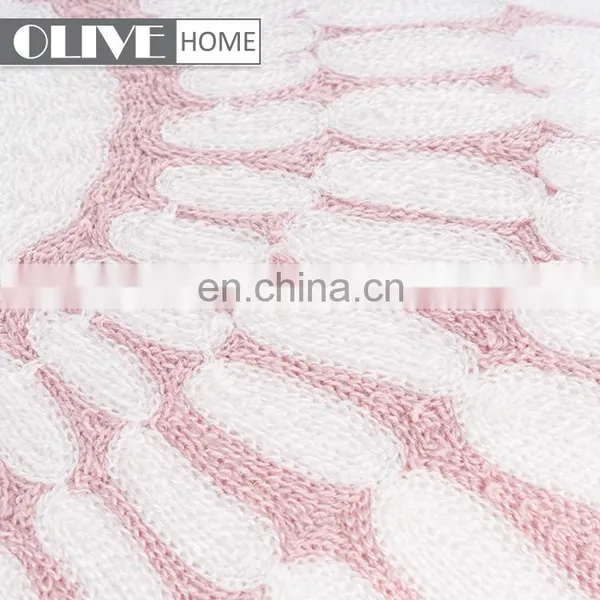2018 High Quality Crocheted Sofa Embroidery Flower Design Pink Cushion With Invisible Zipper photo-5