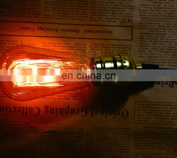 Tonghua Vintage Carbon Filament ST58 Retro Edison Bulb Chandelier 25W 40W 60W With E26 E27 Lamp Base for Wall / Desk Lighting photo-4