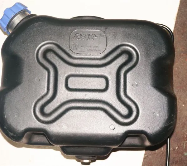 Engine Parts 25L Tank ZK6139HGA Pressure Vessels C5342997 Urea Tank for Chinese Bus photo-2