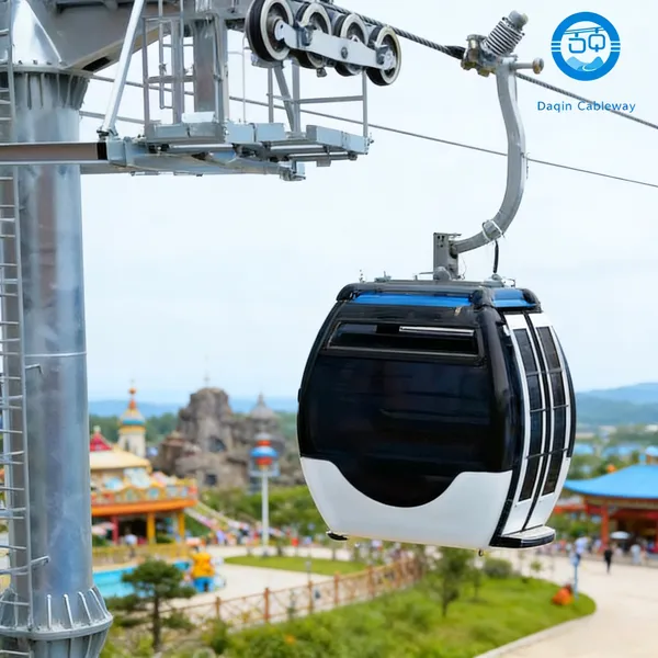 Dq Detachable Steel Cableway Eco-Friendly Commercial Outdoor Scenic Aerial Tramway for 5-10 Passengers Over 500kg Capacity photo-5