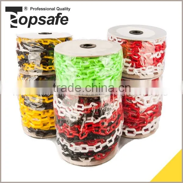 Plastic traffic warning chains