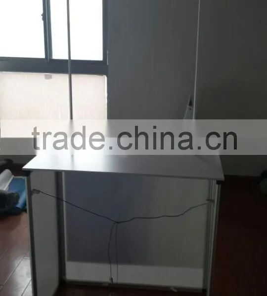 Portable Plastic Straight Screen Style Folding Sales Desk for Expo photo-2
