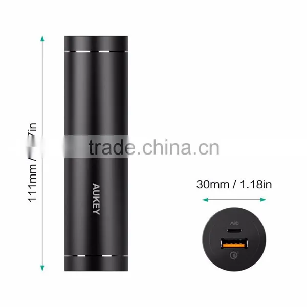 High Capacity AUKEY 5000mAh Quick Charge 3.0 Power Bank photo-5
