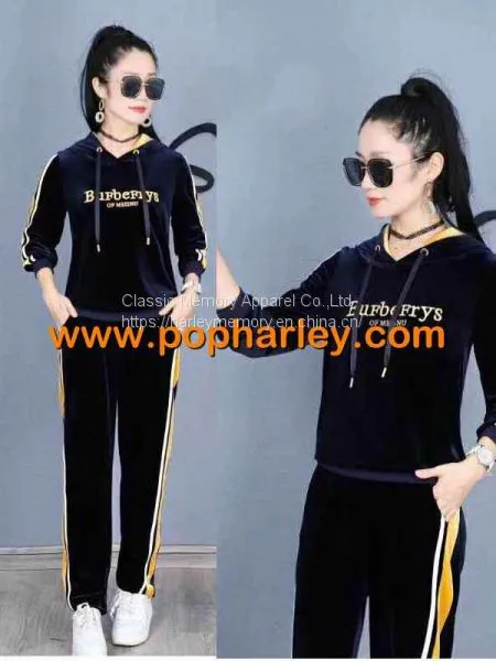 Factory Wholesale Woman Gold Velvet Sportswears photo-2