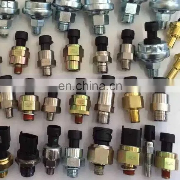 Truck Electronic Oil Pressure Sensor Switch L4700-38231G0 photo-2