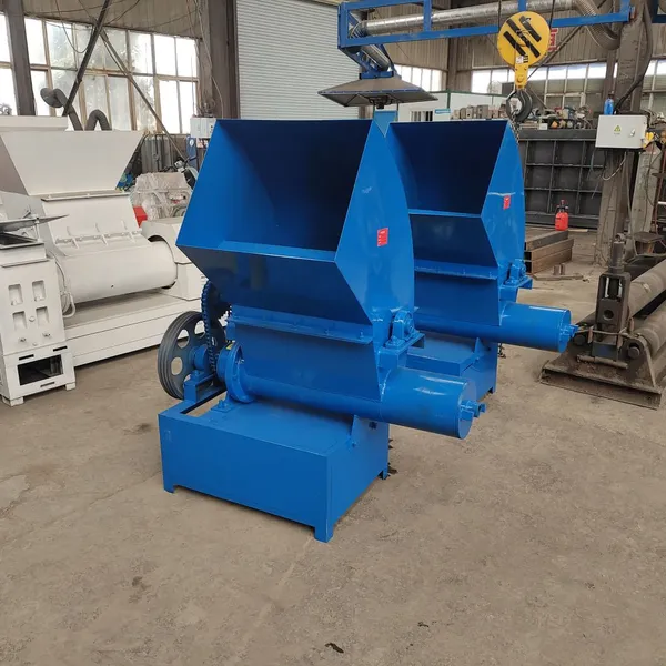Tragbare Schaumschmelzmaschine mit 220V 5kW-Motor für Anwendungen in kleinen Werkstätten photo-2