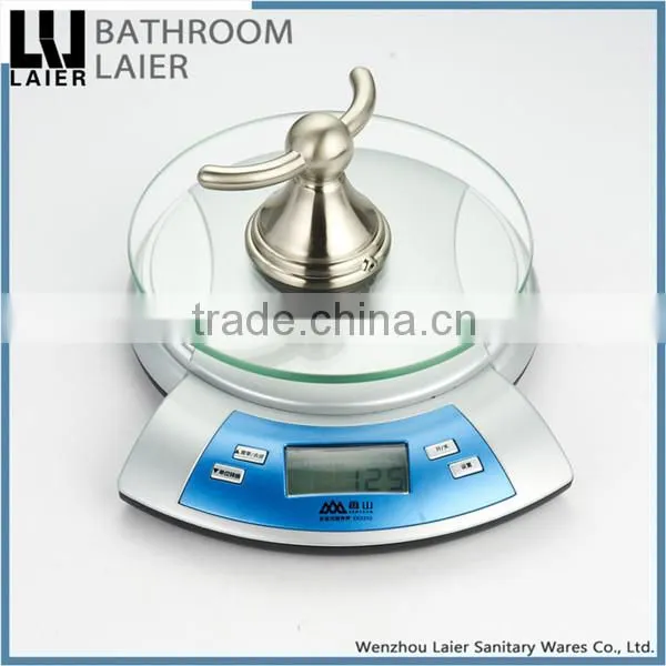 Grooming China Manufacture Zinc Alloy Brush Nicked Bathroom Sanitary Items Wall Mounted Double Robe Hook photo-5